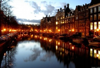 Amsterdam - nevšedný velikán z Holandska