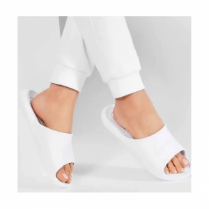 Dámske šlapky (plážová obuv) - NIKE-Victori One Ws white/white/white Biela 42 5